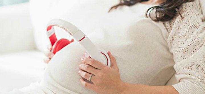送给新年妈妈：怀孕到育儿必备的母婴用品
